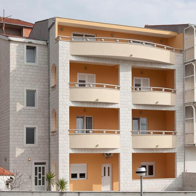 Apartments Villa Vujcic Makarska Quarto foto